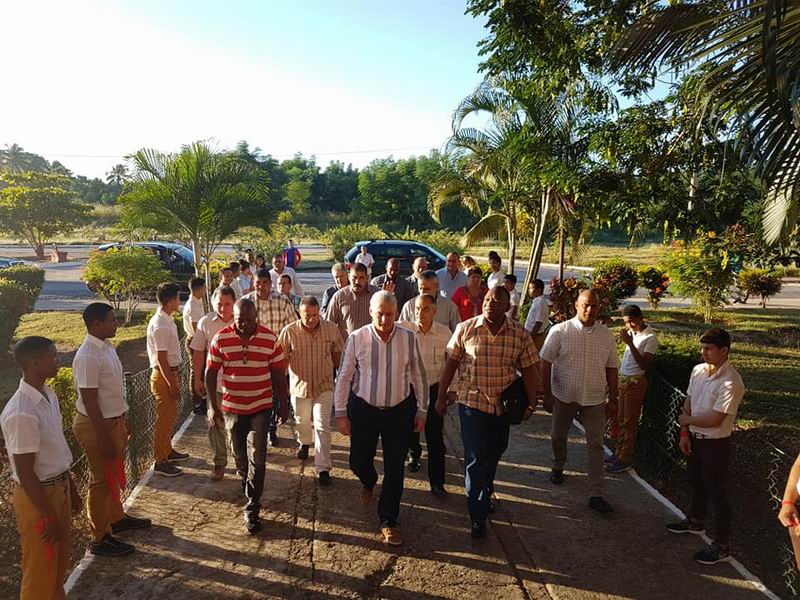 diaz canel escuela deportes ciegoavila