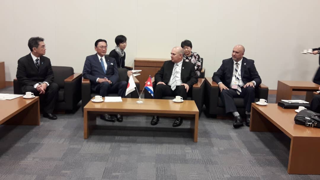 Concluye vicepresidente cubano gira por Asia