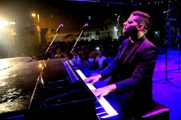 El Festival Avenida Italia reunió agrupaciones y artistas de ambas naciones con variadas propuestas culturales y recreativas.