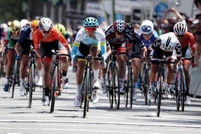 Ocho cubanas pedalean en Guatemala Ocho cubanas pedalean en Guatemala