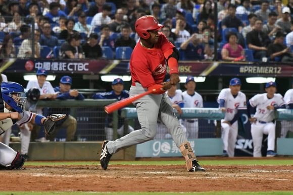 Continúa la preparación del equipo Cuba con vista al Premier 12.