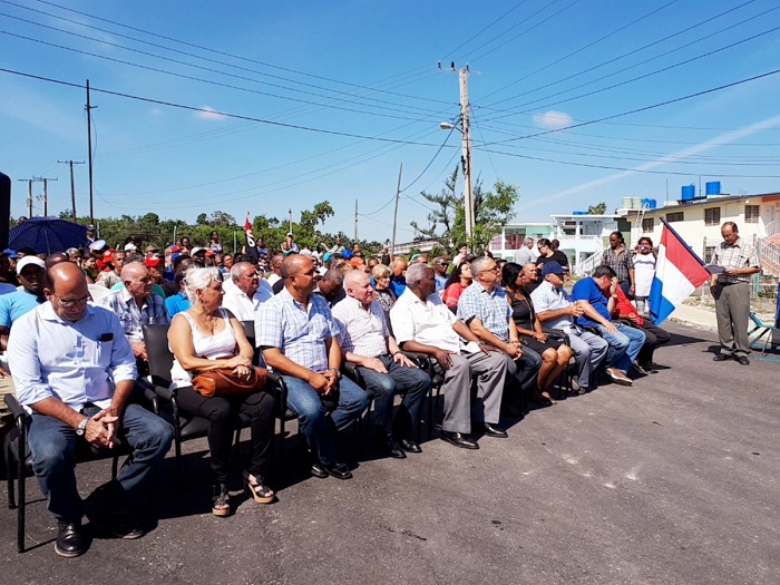 La Habana borra huellas del tornado