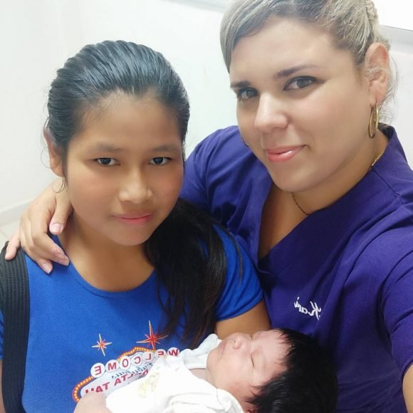 Nirza, una doctora cubana, se quedará para siempre en Bolivia