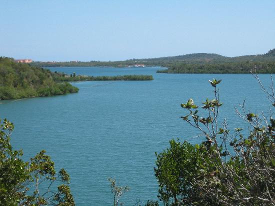 Bioparque Roca Azul – Holguín