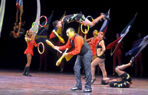 Circo Nacional de Cuba Circo Nacional de Cuba