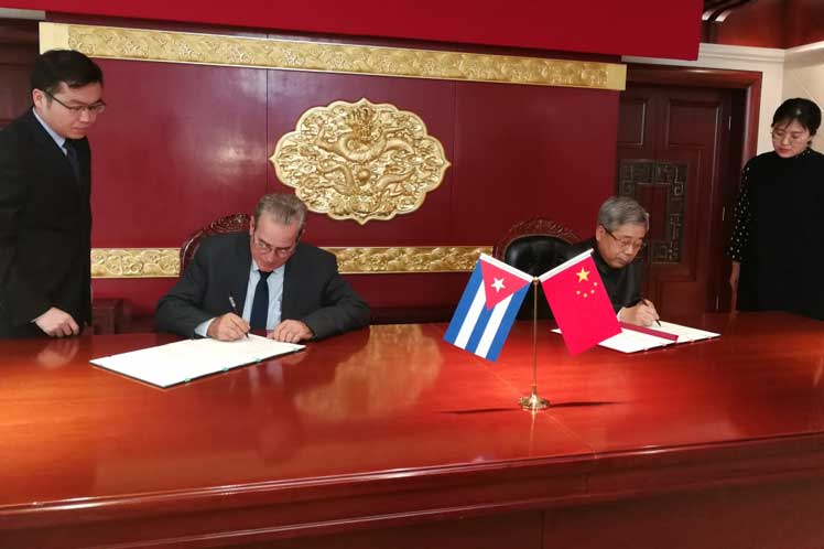 China y Cuba crearán centro de inteligencia artificial