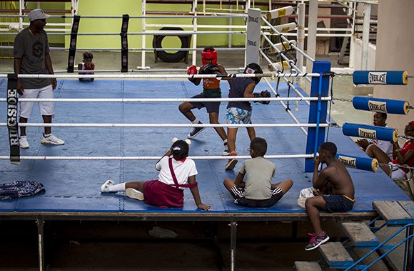 Todos somos boxeo, buque insignia del deporte cubano. Todos somos boxeo, buque insignia del deporte cubano.