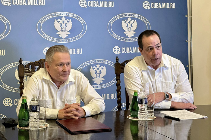 Entrega Rusia a Cuba donativo de medicamentos Entrega Rusia a Cuba donativo de medicamentos