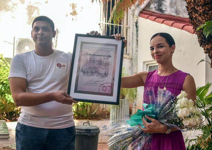 Rinden Estudiantes universitarios tributo a Ballet Nacional de Cuba Rinden Estudiantes universitarios tributo a Ballet Nacional de Cuba
