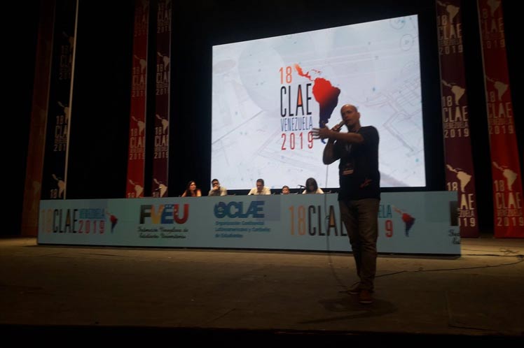 Gerardo Hernández en el CLAE en Caravas, Venezuela Gerardo Hernández en el CLAE en Caravas, Venezuela