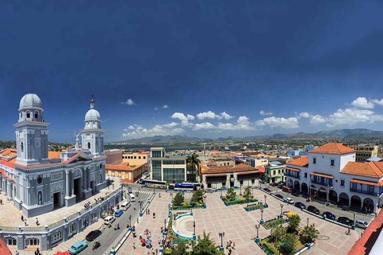Santiago de Cuba, dinámica y vital en sus 505 años Santiago de Cuba, dinámica y vital en sus 505 años