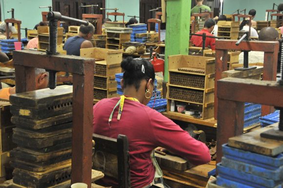 Mujeres de acero. Foto: Jorge Luis Sánchez Rivera/Cubadebate.
