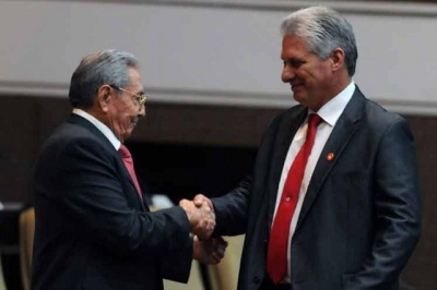 Felicita Presidente de Cuba a Raúl Castro en su cumpleaños 