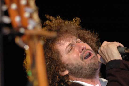 El cantautor cubano Raúl Paz