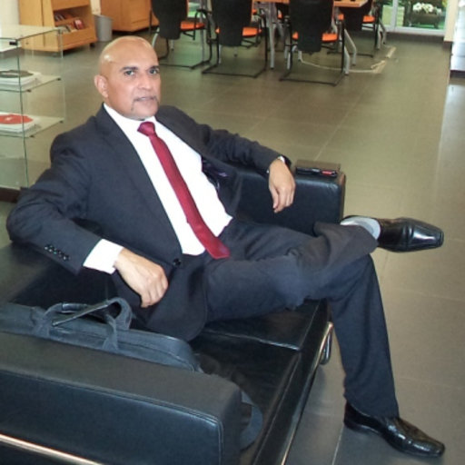 Dr.C. Ricardo Casate Fernández Dr.C. Ricardo Casate Fernández