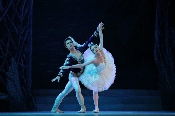 Viengsay Valdés y Daniel Hernández afrontan los roles principales de “Cenicienta”.