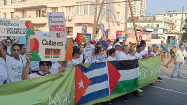 La Conga Cubana contra la Homofobia y la Transfobia. Foto: Cenesex.